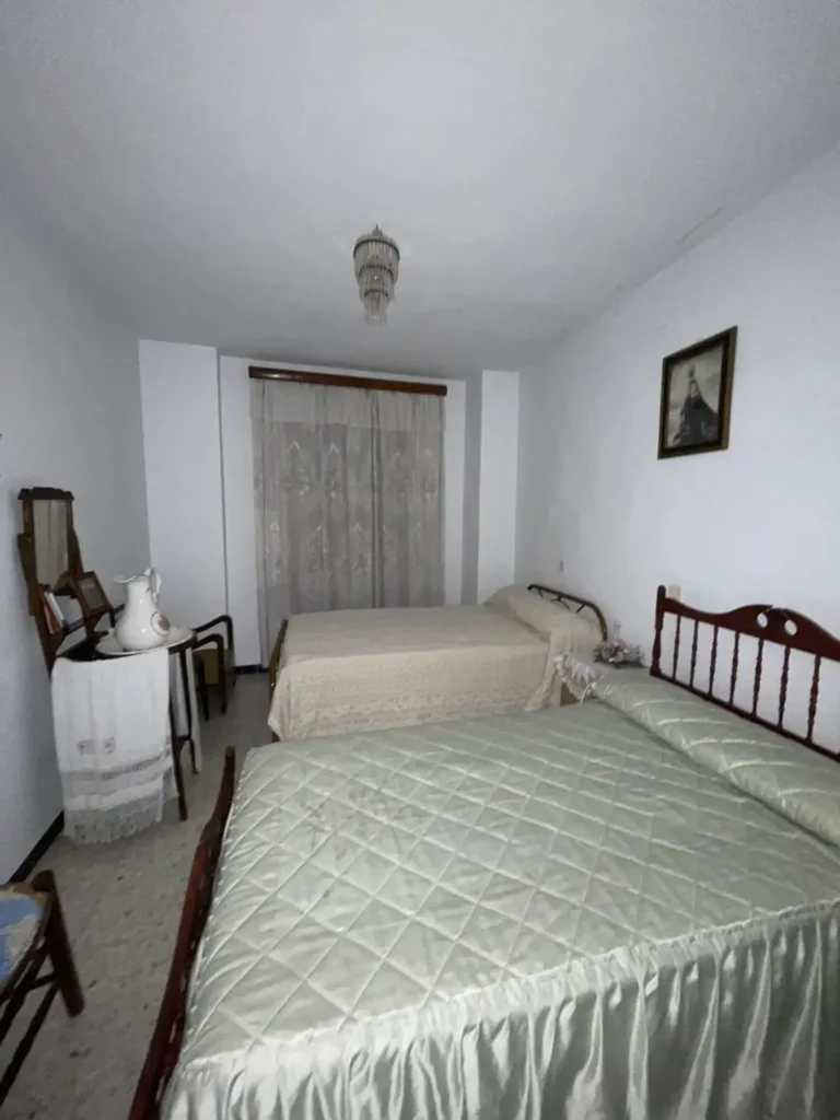 CA00877_15