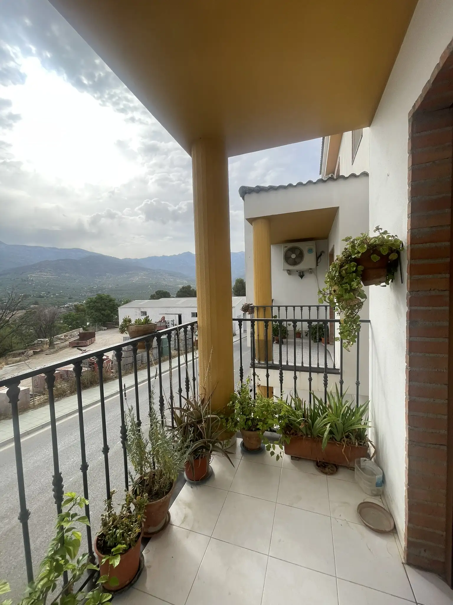 CA00881_7