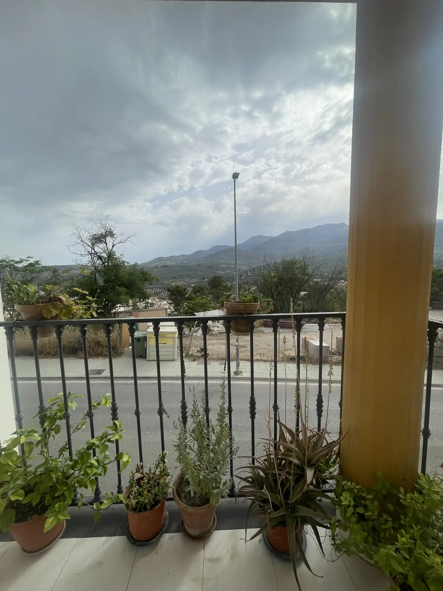 CA00881_8