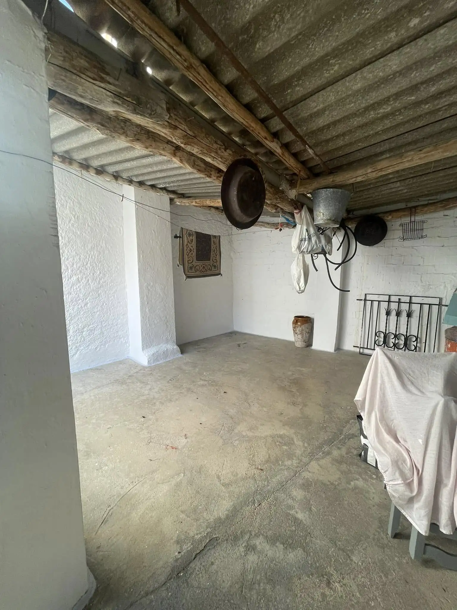 CA0089_15