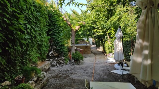 0d2c8421-7ca2-4db0-8a70-d57af0029ac2