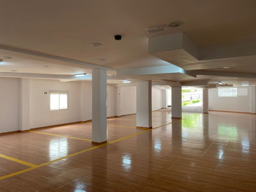 587697499_1463809762417113_582165786107707340_n