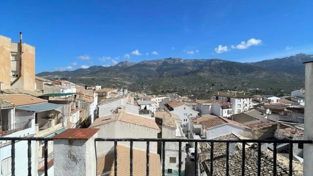 491409672_1255079136623511_429812829426278065_n