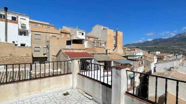 491582421_1255079216623503_2263661392399881451_n (1)