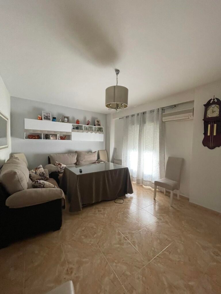 491842906_1255078123290279_1689519059565140333_n