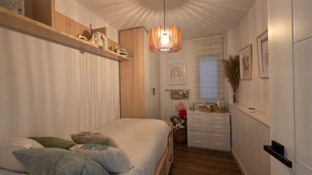 6db93095-c6c4-4b56-b01b-9b49cca5f605