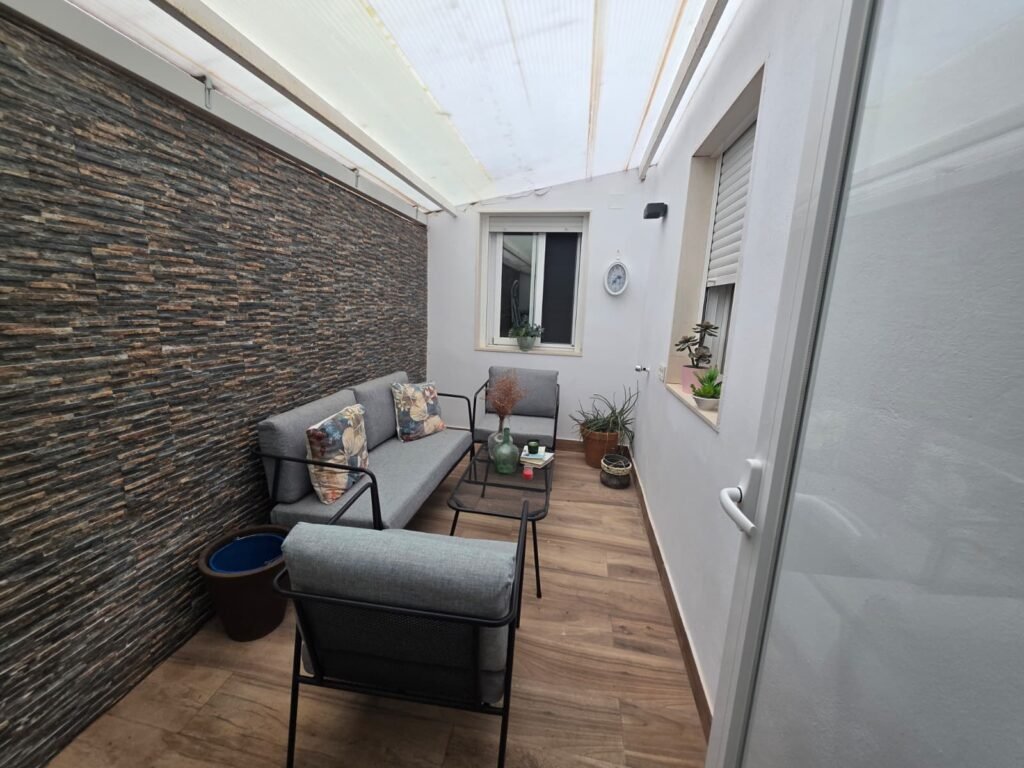 e28bd73e-fea7-4385-8698-beff29222c1a